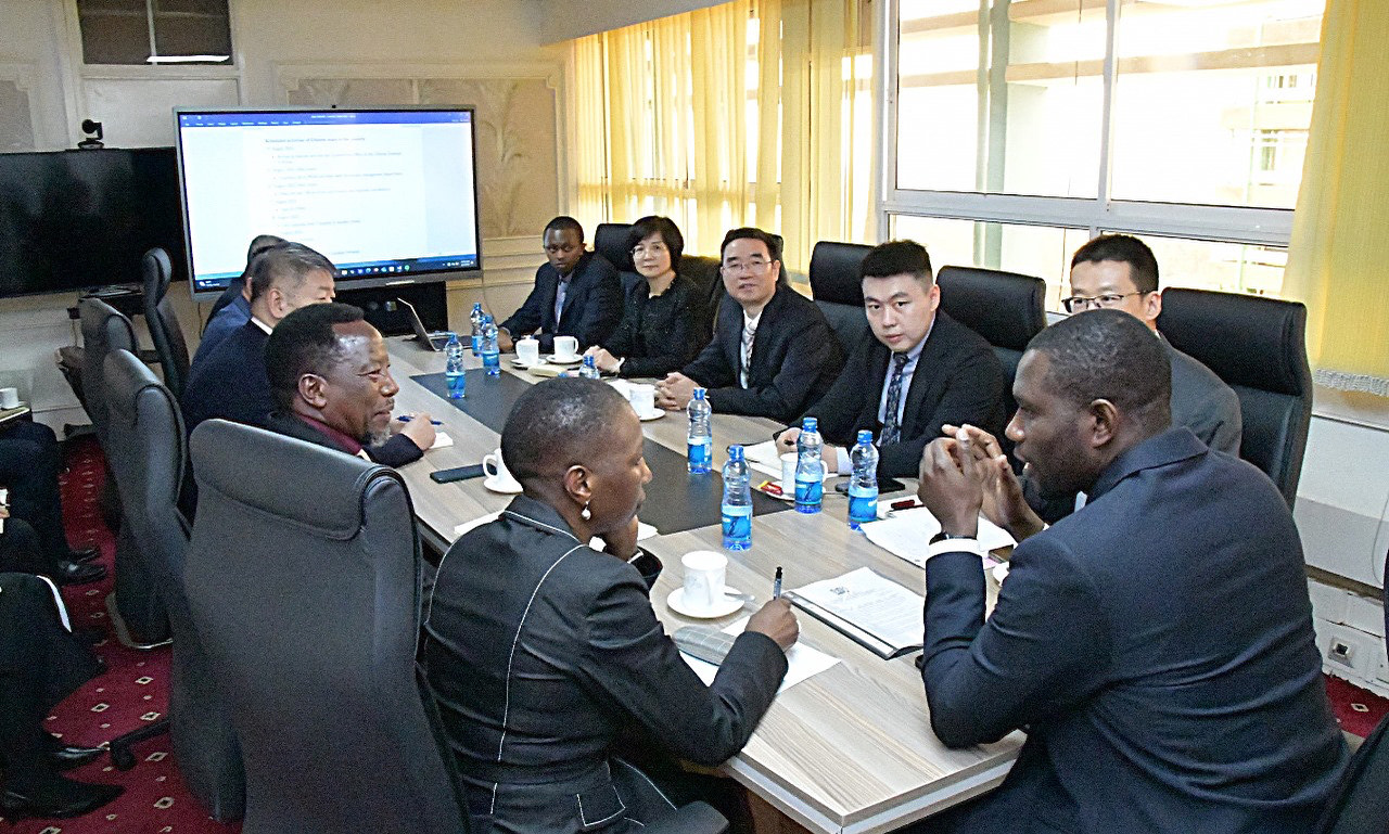 Chinese Delegation Begins Feasibility Study for Health Projects in Kenya