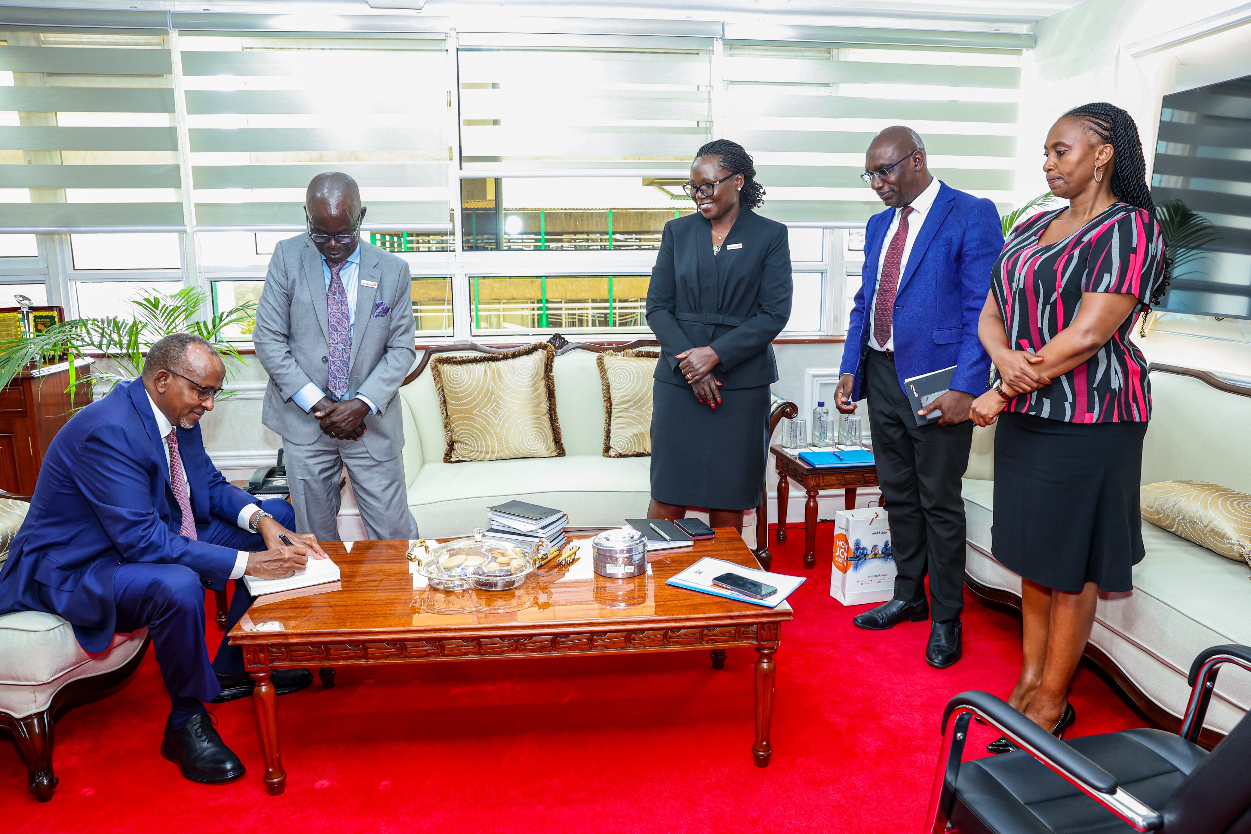 𝐊𝐞𝐧𝐲𝐚, 𝐖𝐨𝐫𝐥𝐝 𝐕𝐢𝐬𝐢𝐨𝐧 𝐑𝐞𝐚𝐟𝐟𝐢𝐫𝐦 𝐂𝐨𝐦𝐦𝐢𝐭𝐦𝐞𝐧𝐭 𝐭𝐨 𝐀𝐜𝐜𝐞𝐥𝐞𝐫𝐚𝐭𝐢𝐧𝐠 𝐔𝐧𝐢𝐯𝐞𝐫𝐬𝐚𝐥 𝐇𝐞𝐚𝐥𝐭𝐡 𝐂𝐨𝐯𝐞𝐫𝐚𝐠𝐞