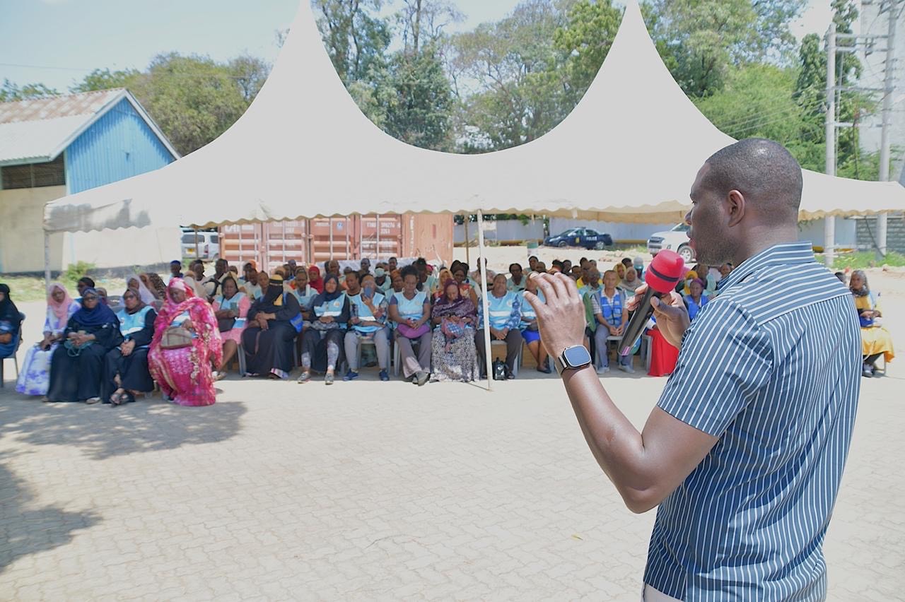 PS Oluga Visits Coast General Hospital, Engages CHPs