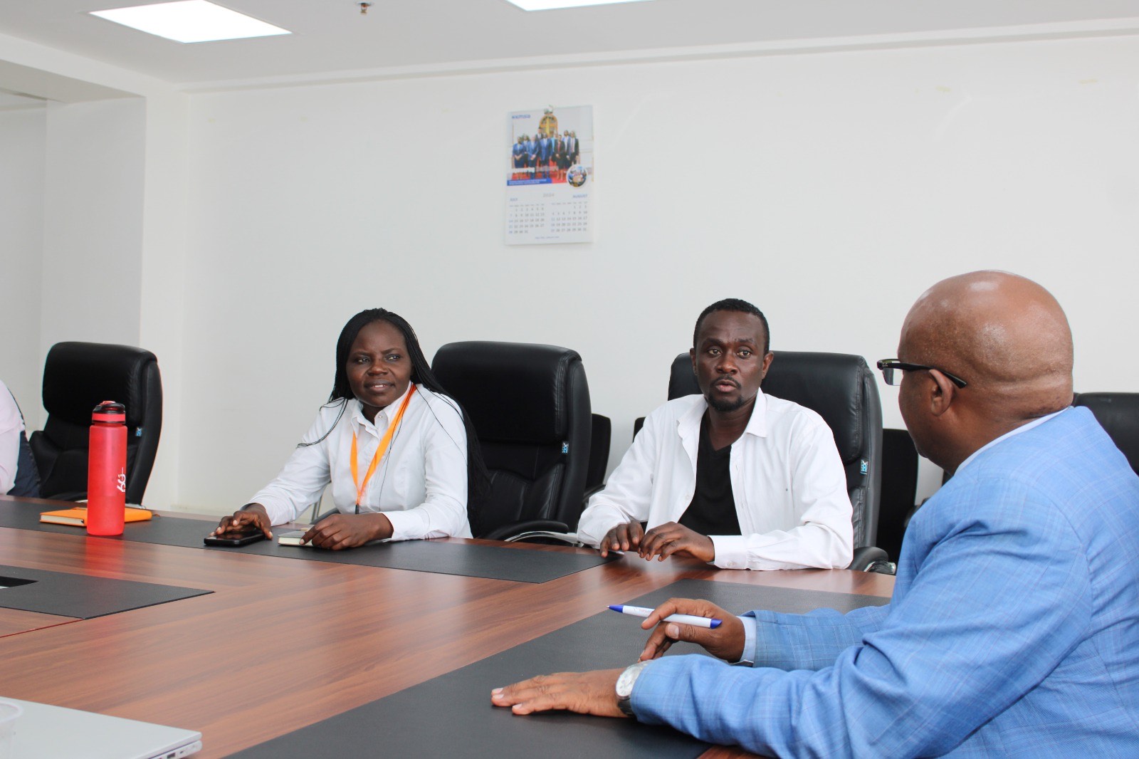 Strengthening Collaboration for Effective HIV Management 