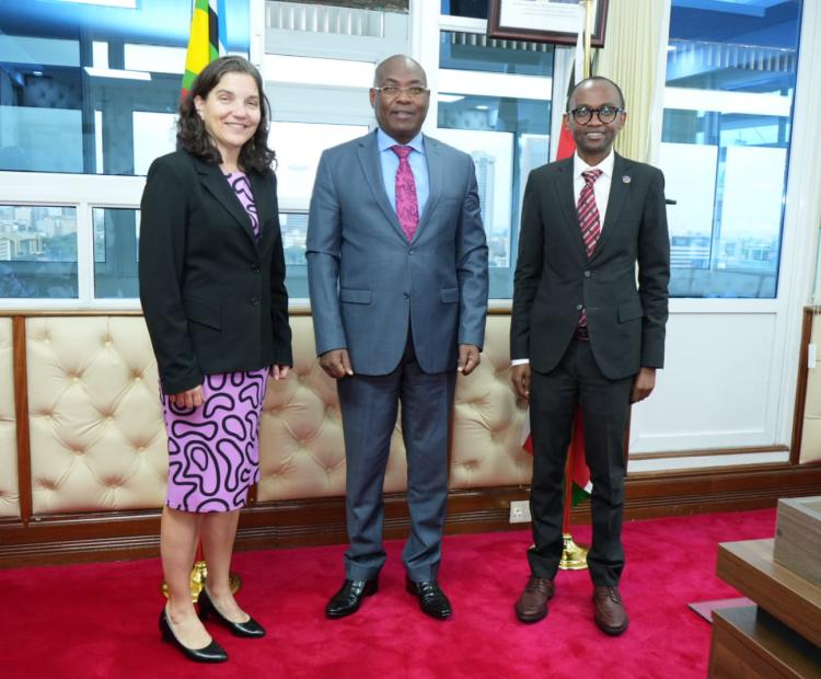  Principal Secretary Harry Kimtai of the State Department for Medical Services welcomed Dr. Jennifer Galbraith, the Country Director of the Center for Disease Control and Prevention (CDC) Kenya, and Evans Kamiti, the Associate Deputy Director for Management and Operations, for a courtesy call.