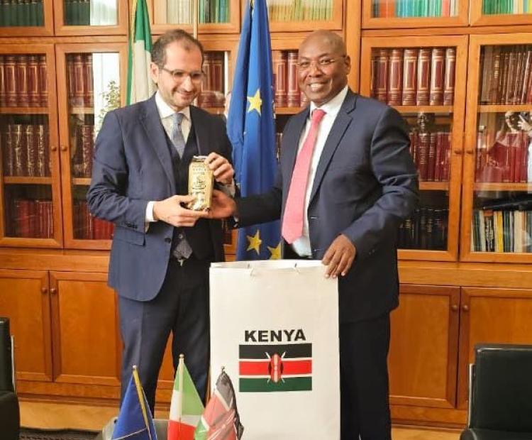 𝐊𝐞𝐧𝐲𝐚 𝐚𝐧𝐝 𝐈𝐭𝐚𝐥𝐲 𝐒𝐭𝐫𝐞𝐧𝐠𝐭𝐡𝐞𝐧 𝐇𝐞𝐚𝐥𝐭𝐡 𝐂𝐨𝐨𝐩𝐞𝐫𝐚𝐭𝐢𝐨𝐧 